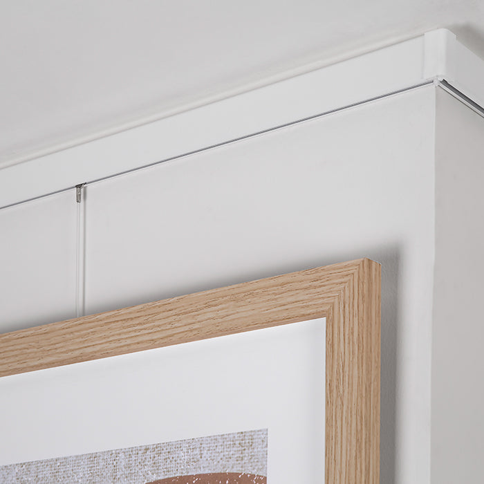 STAS cliprail pro picture hanging system supports 45kg/m for art hanging solutions in homes or professional spaces.
