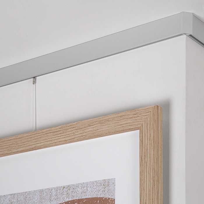 STAS cliprail max installation requires screws placed 30-40cm apart.