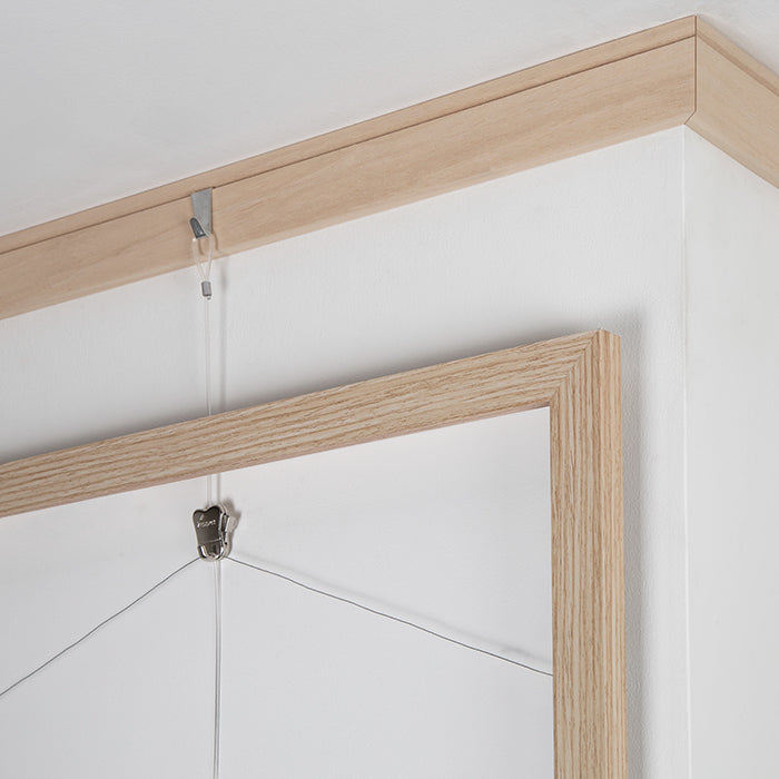 STAS riva wooden rail 200cm: Perfect for contemporary homes, holding up to 20 kg/m securely.